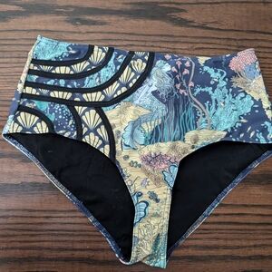 High waisted swim bottoms